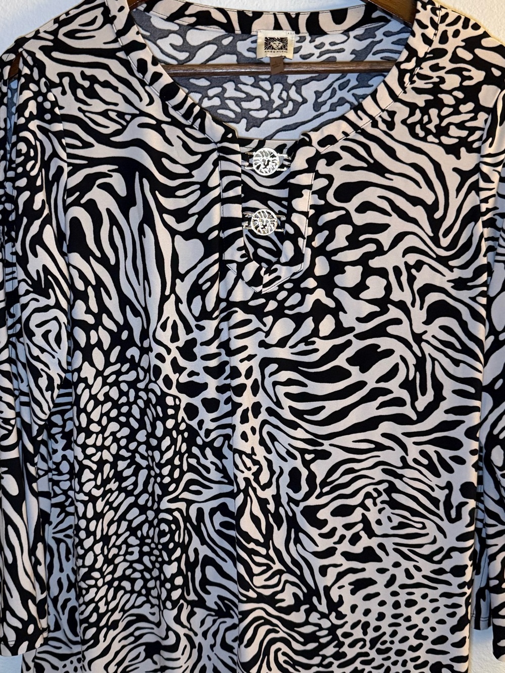 Anne Klein Black and White Animal-Print Tunic Top